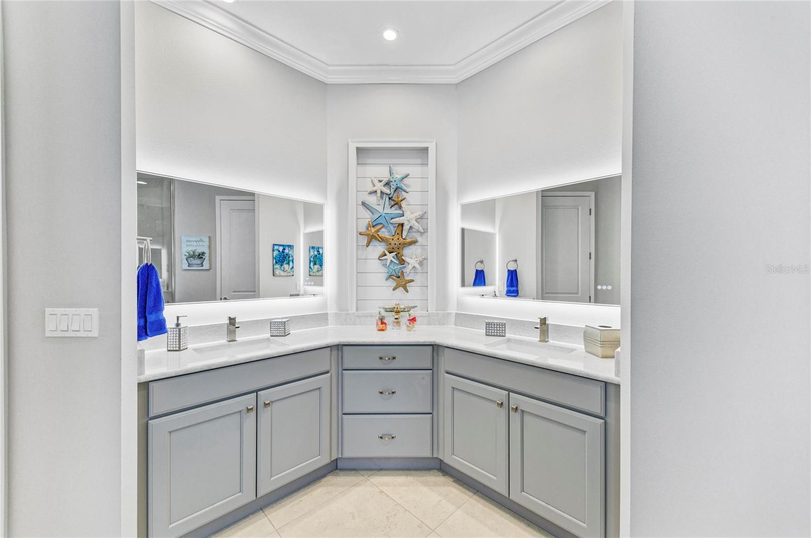 Image 44 of 85 For 7129 Ryedale Court