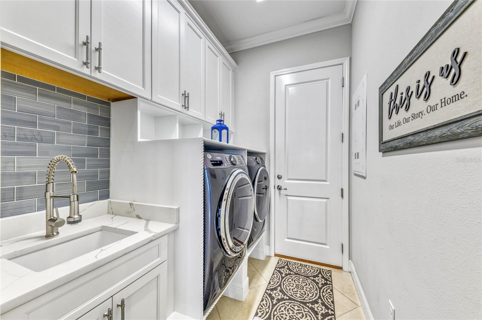 Image 55 of 85 For 7129 Ryedale Court