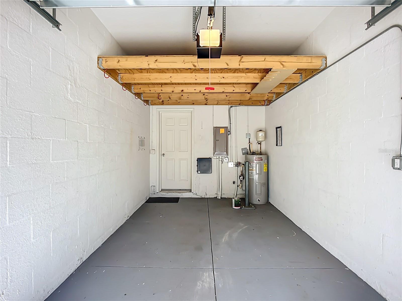 Image 35 of 40 For 3668 Parkridge Circle 28-201