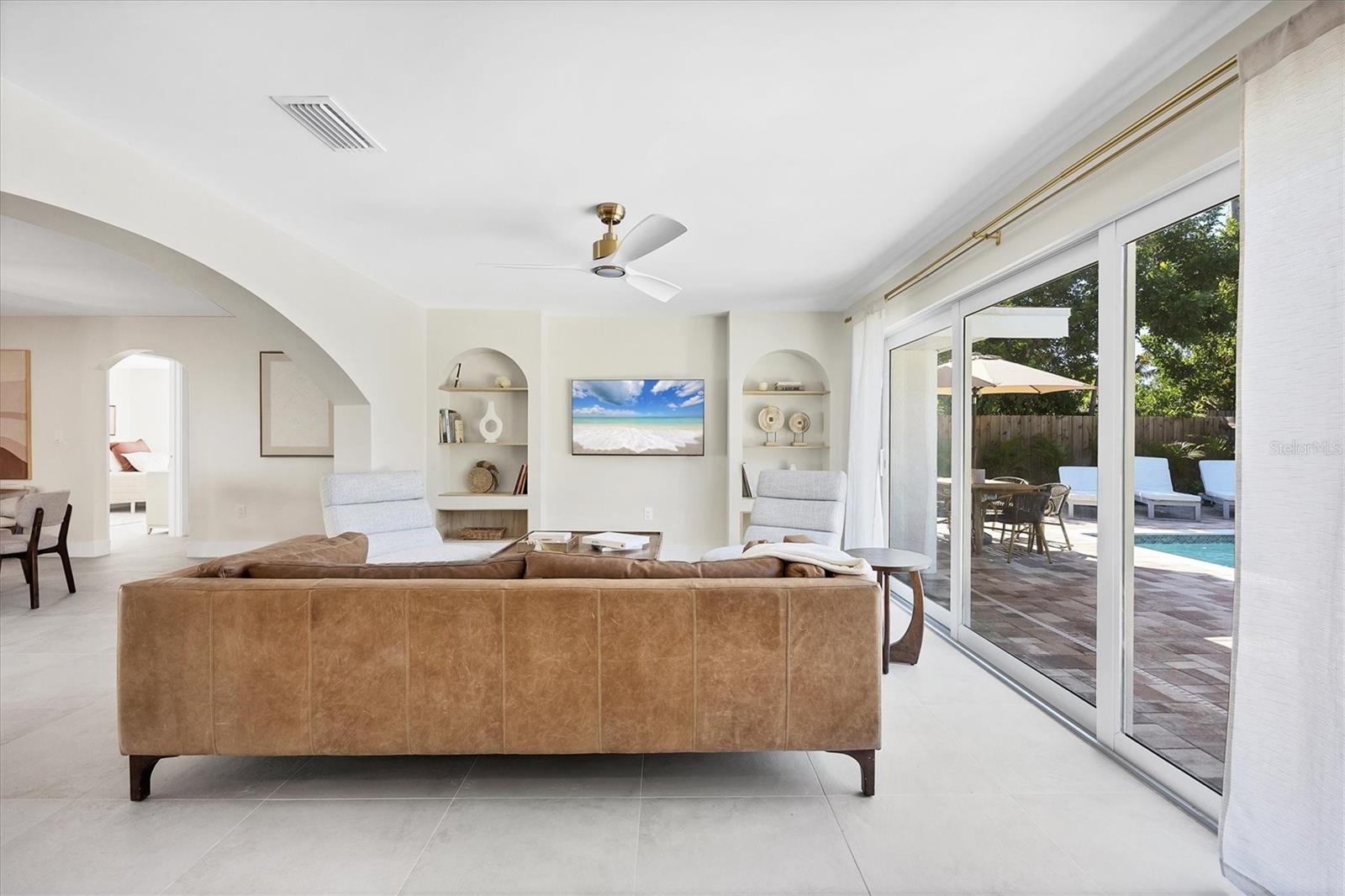 Image 8 of 40 For 3314 Jaffa Drive