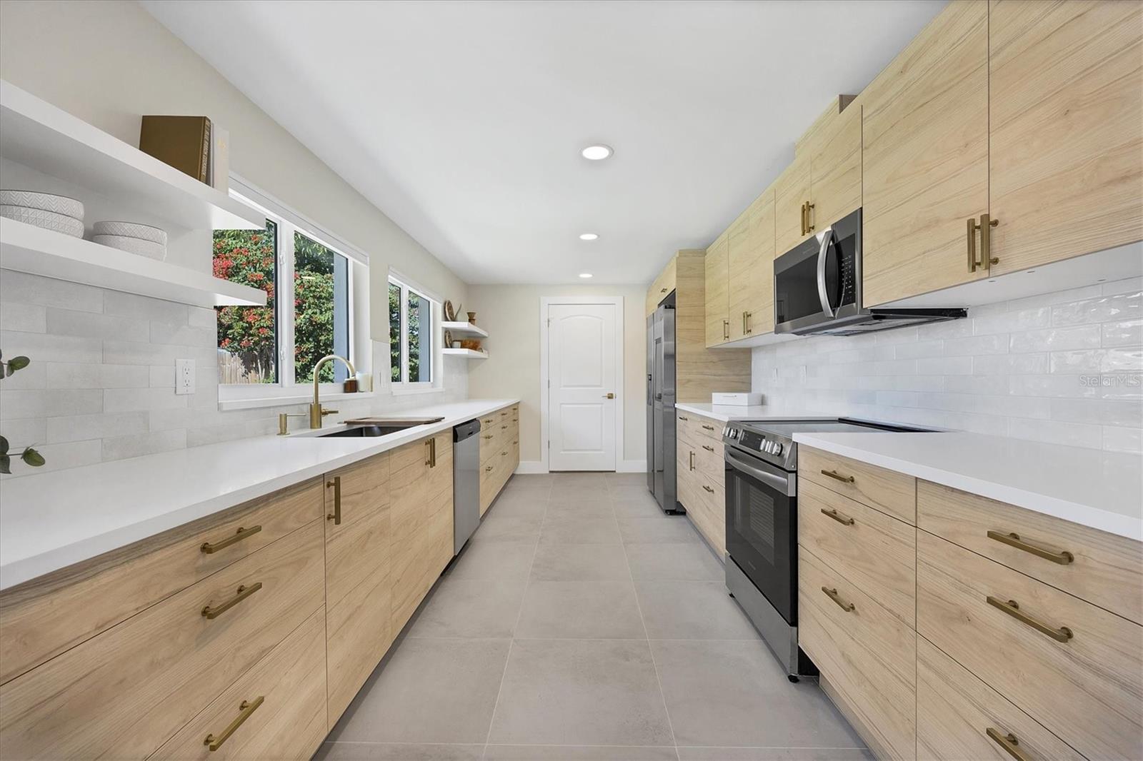 Image 9 of 40 For 3314 Jaffa Drive