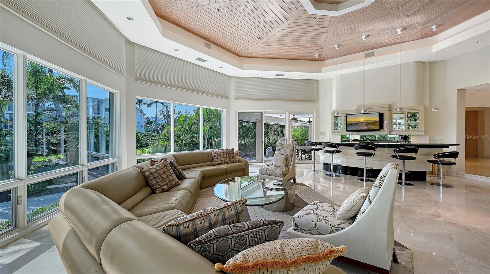 Image 10 of 100 For 510 Harbor Gate Way