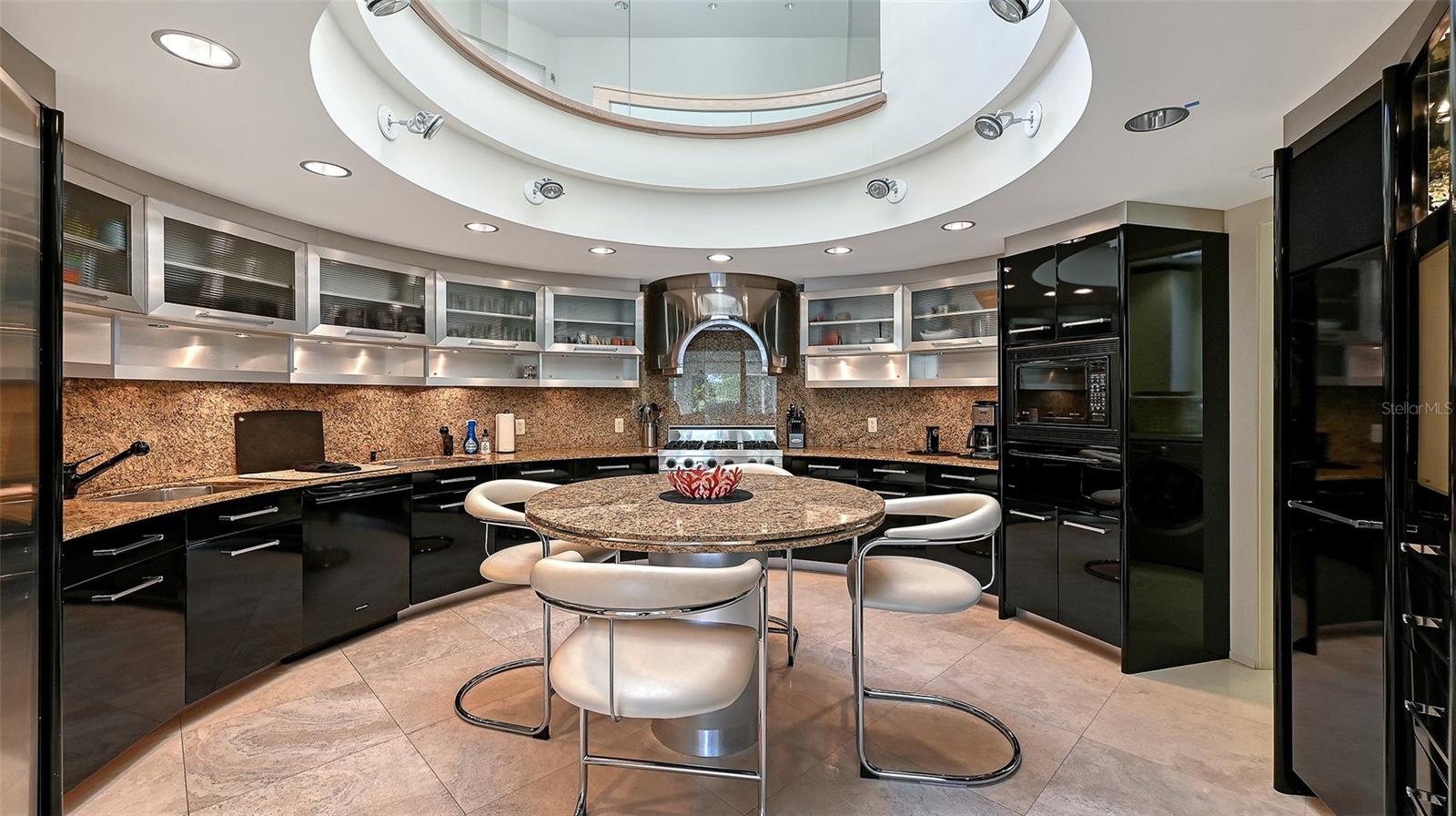 Image 16 of 100 For 510 Harbor Gate Way