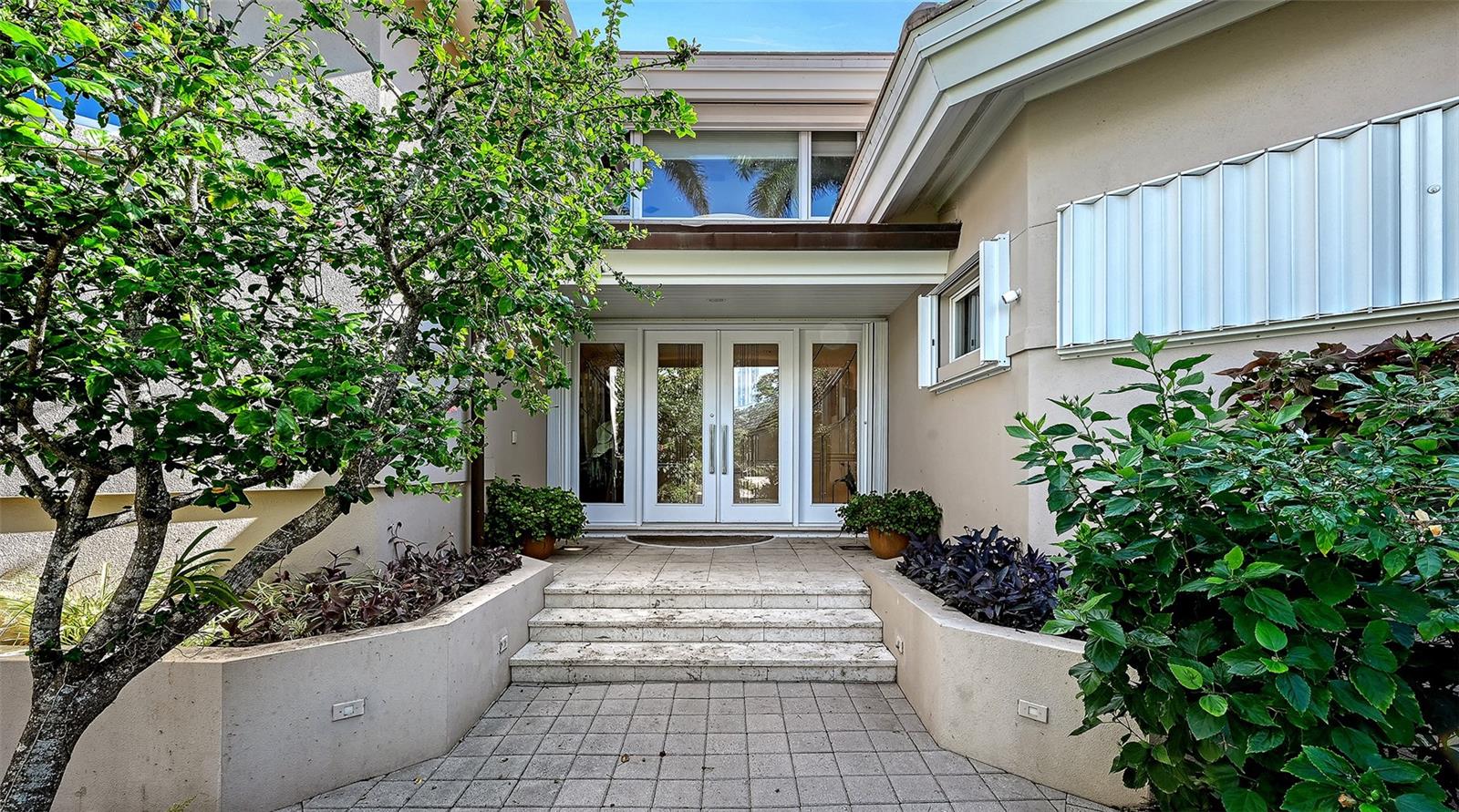 Image 3 of 100 For 510 Harbor Gate Way