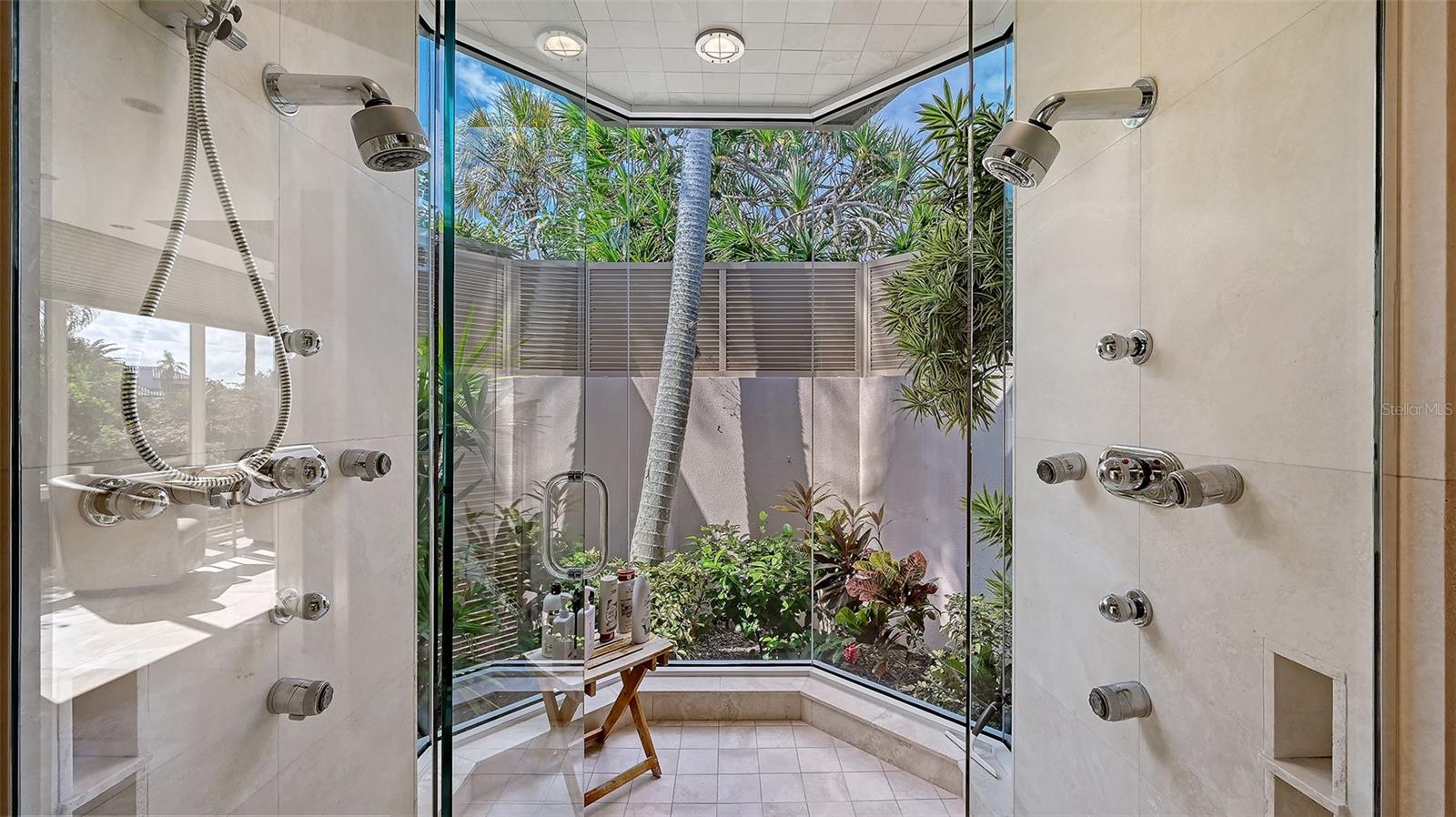 Image 35 of 100 For 510 Harbor Gate Way