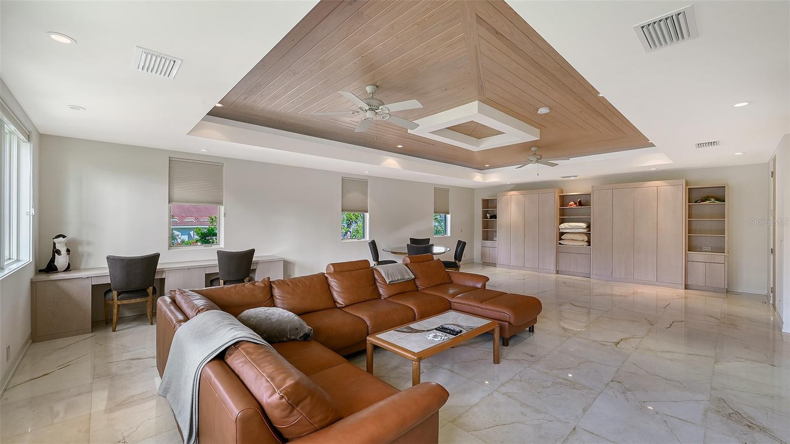 Image 52 of 100 For 510 Harbor Gate Way