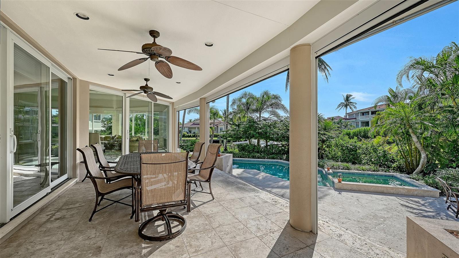 Image 61 of 100 For 510 Harbor Gate Way