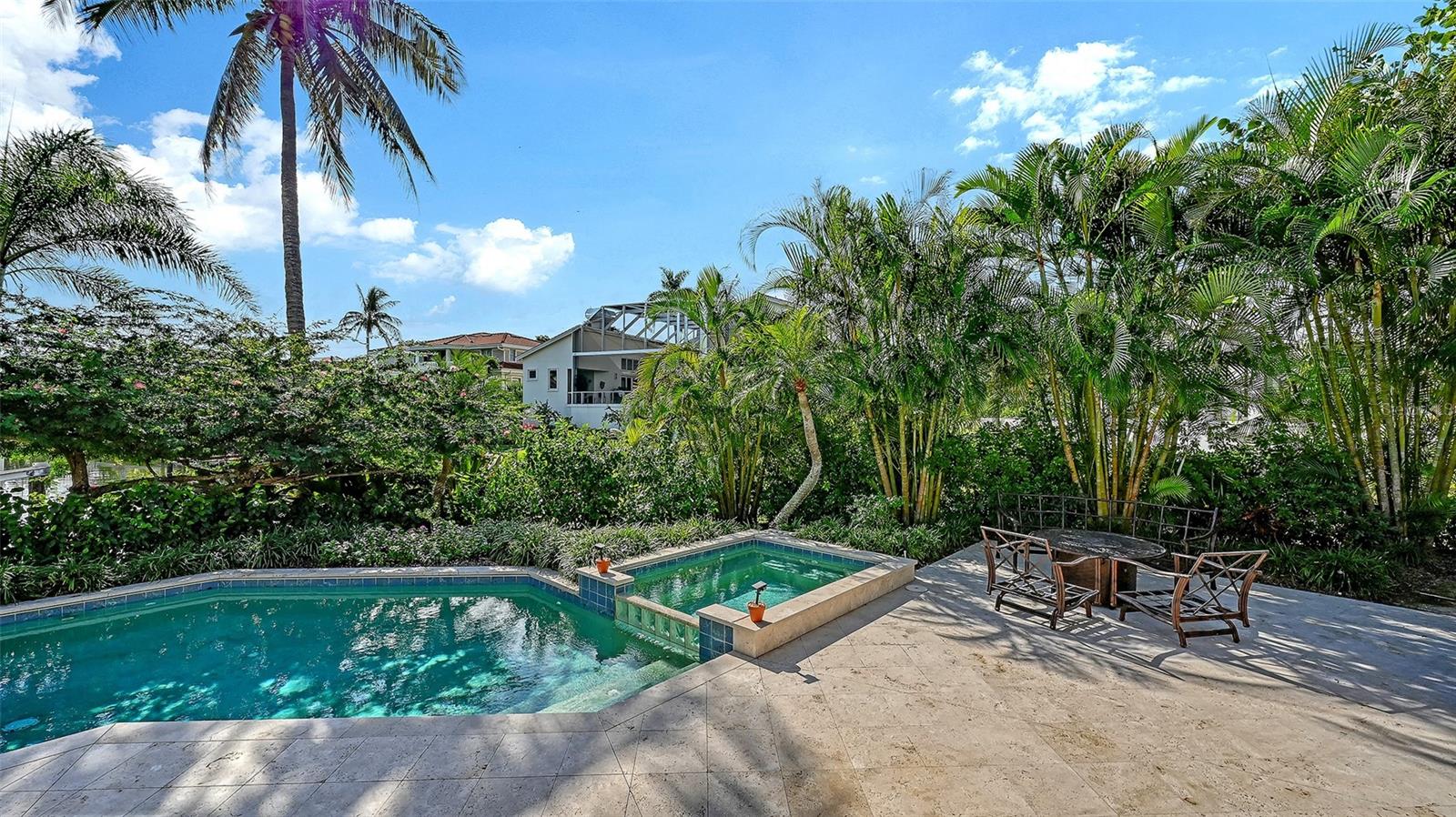 Image 65 of 100 For 510 Harbor Gate Way