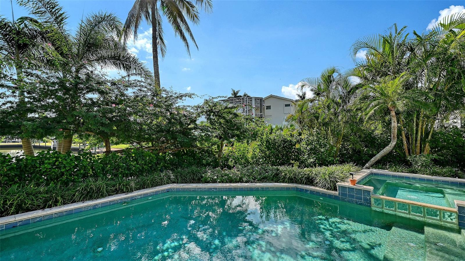 Image 70 of 100 For 510 Harbor Gate Way