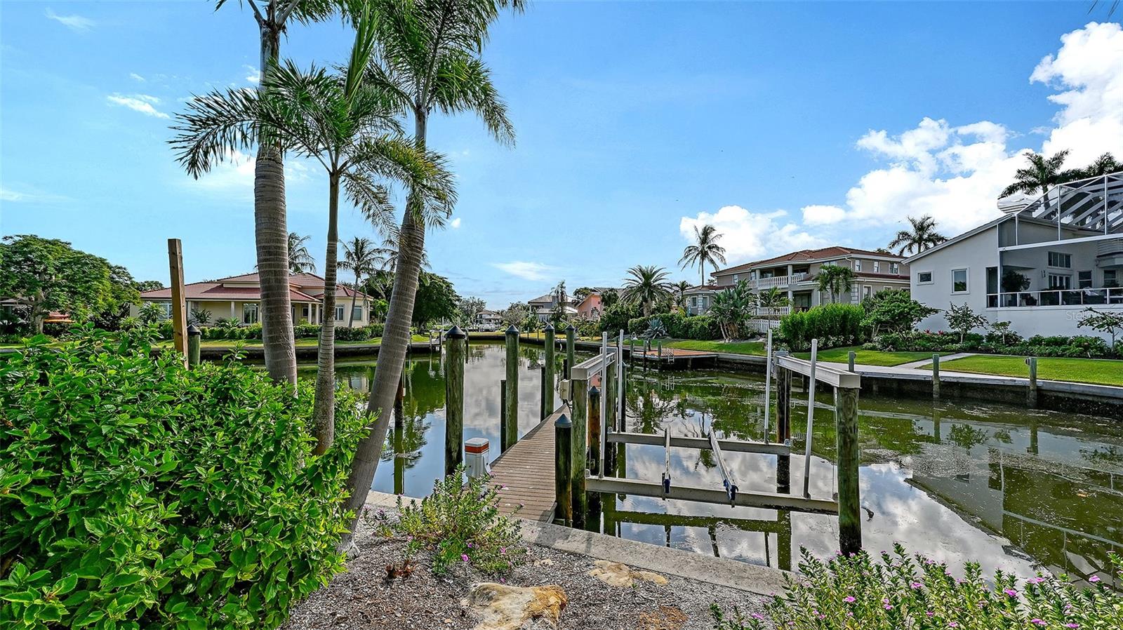 Image 75 of 100 For 510 Harbor Gate Way