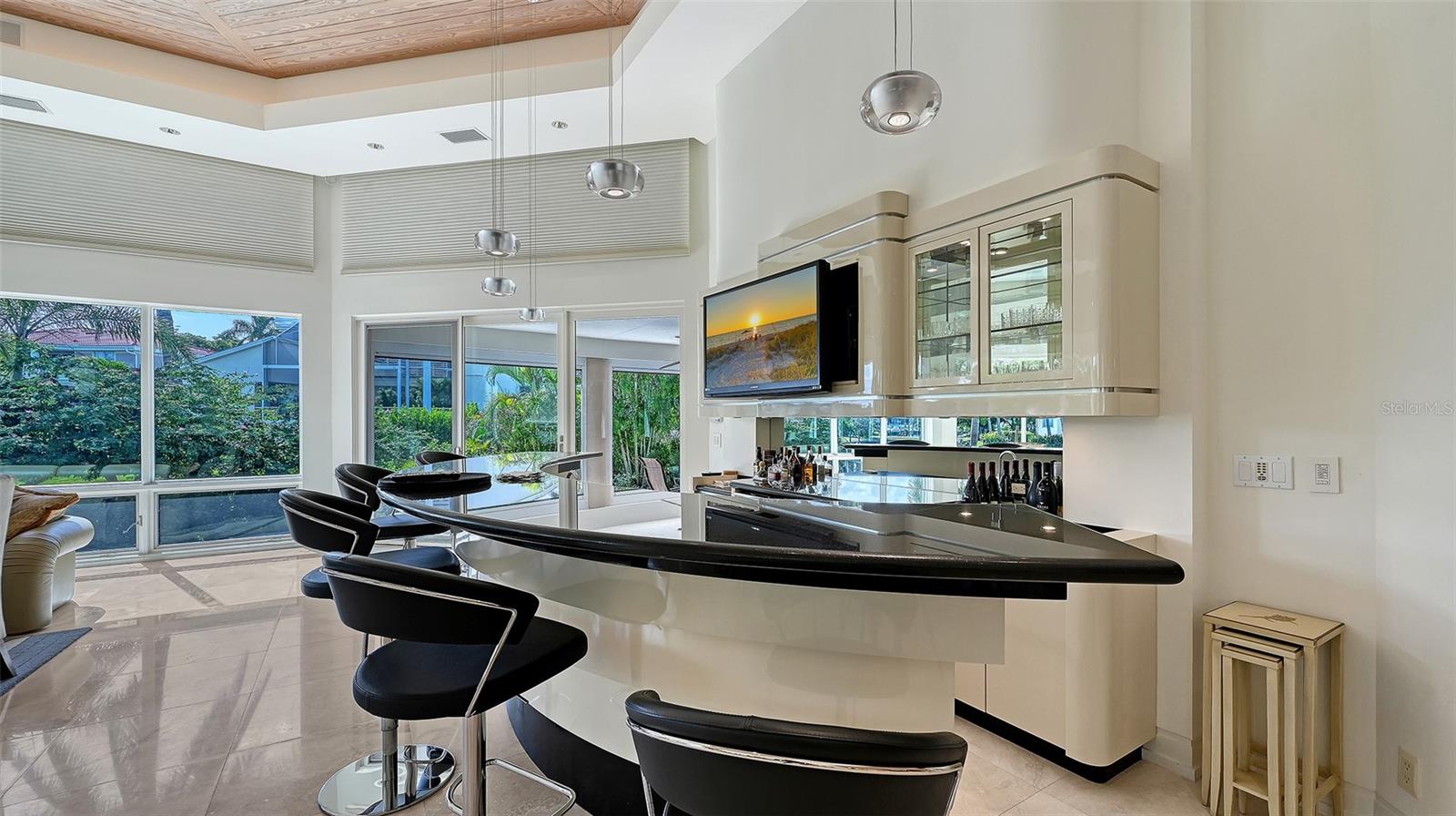 Image 8 of 100 For 510 Harbor Gate Way