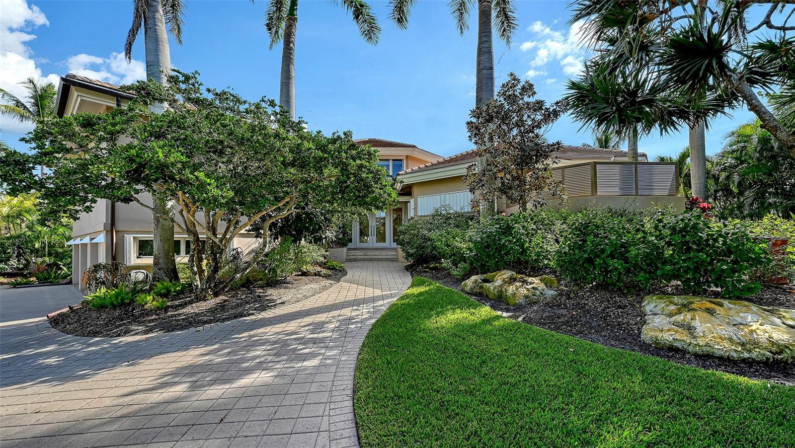 Image 84 of 100 For 510 Harbor Gate Way