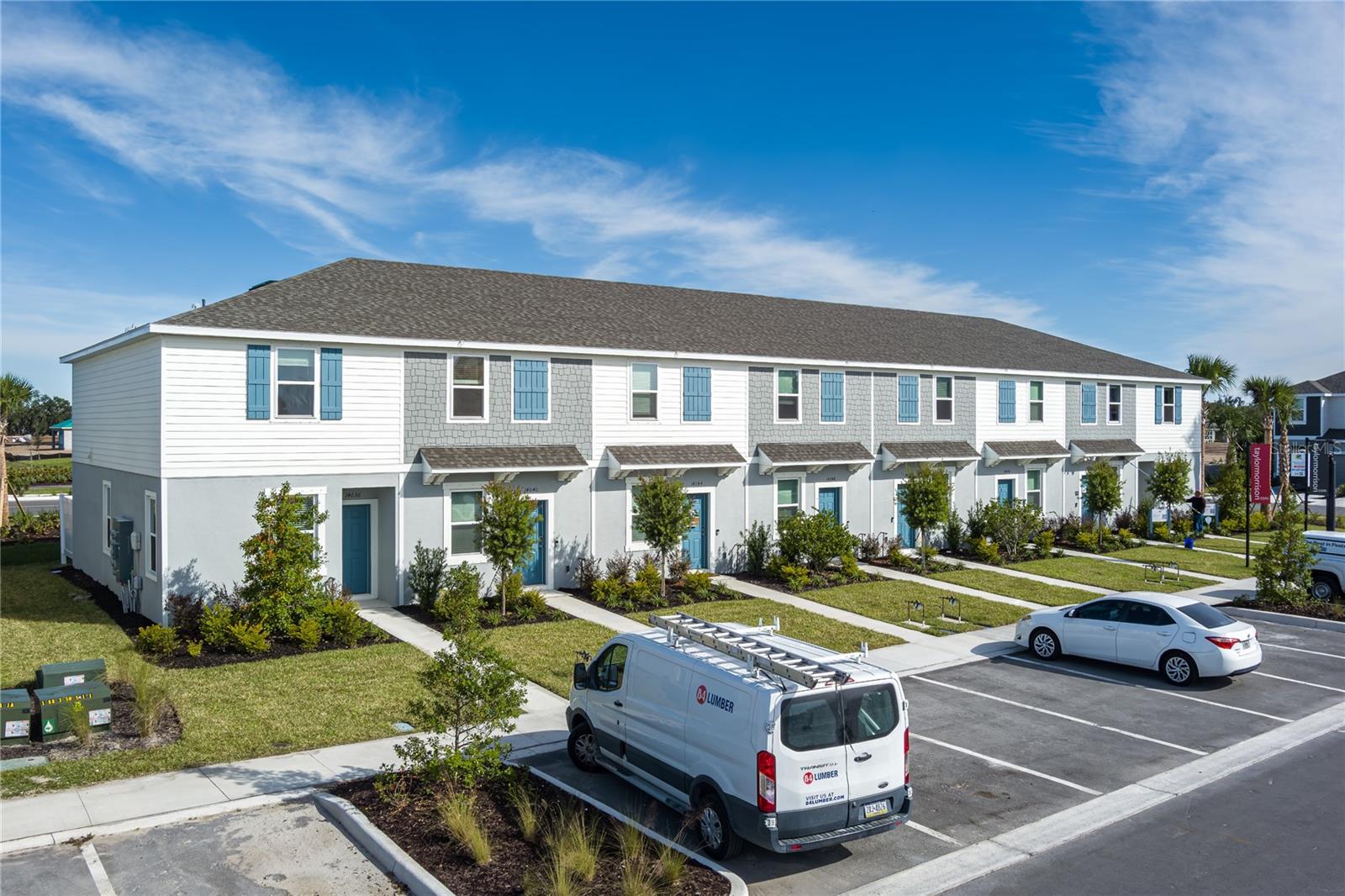 Image 18 of 24 For 14052 Textile Run