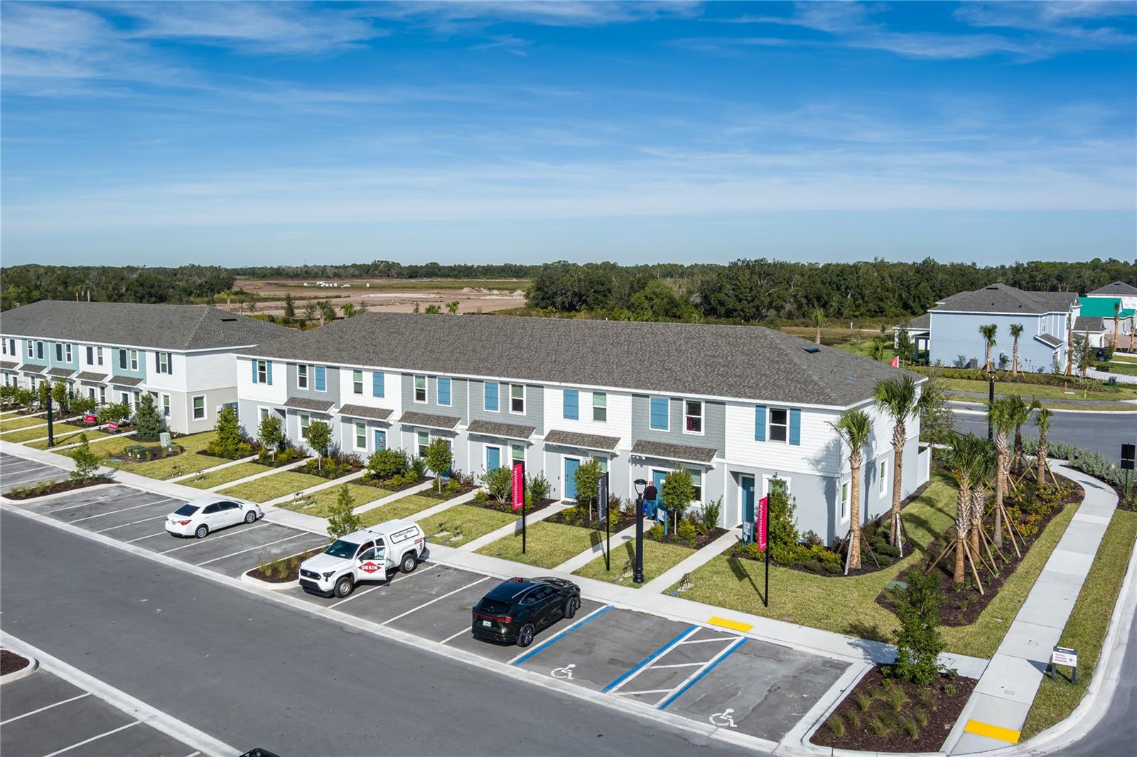 Image 21 of 24 For 14052 Textile Run