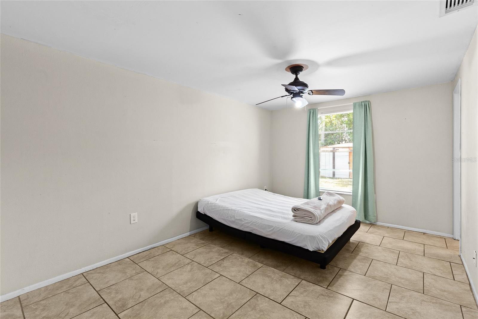 Image 10 of 27 For 4107 78th Street W