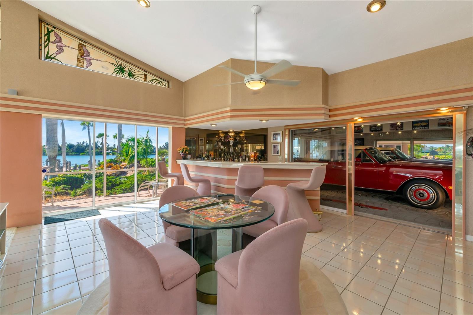 Image 17 of 50 For 431 Yacht Harbor Drive