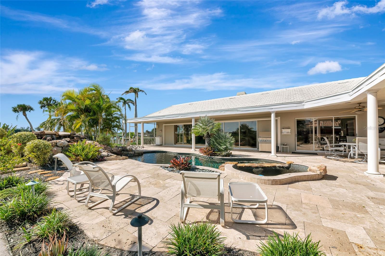 Image 28 of 50 For 431 Yacht Harbor Drive