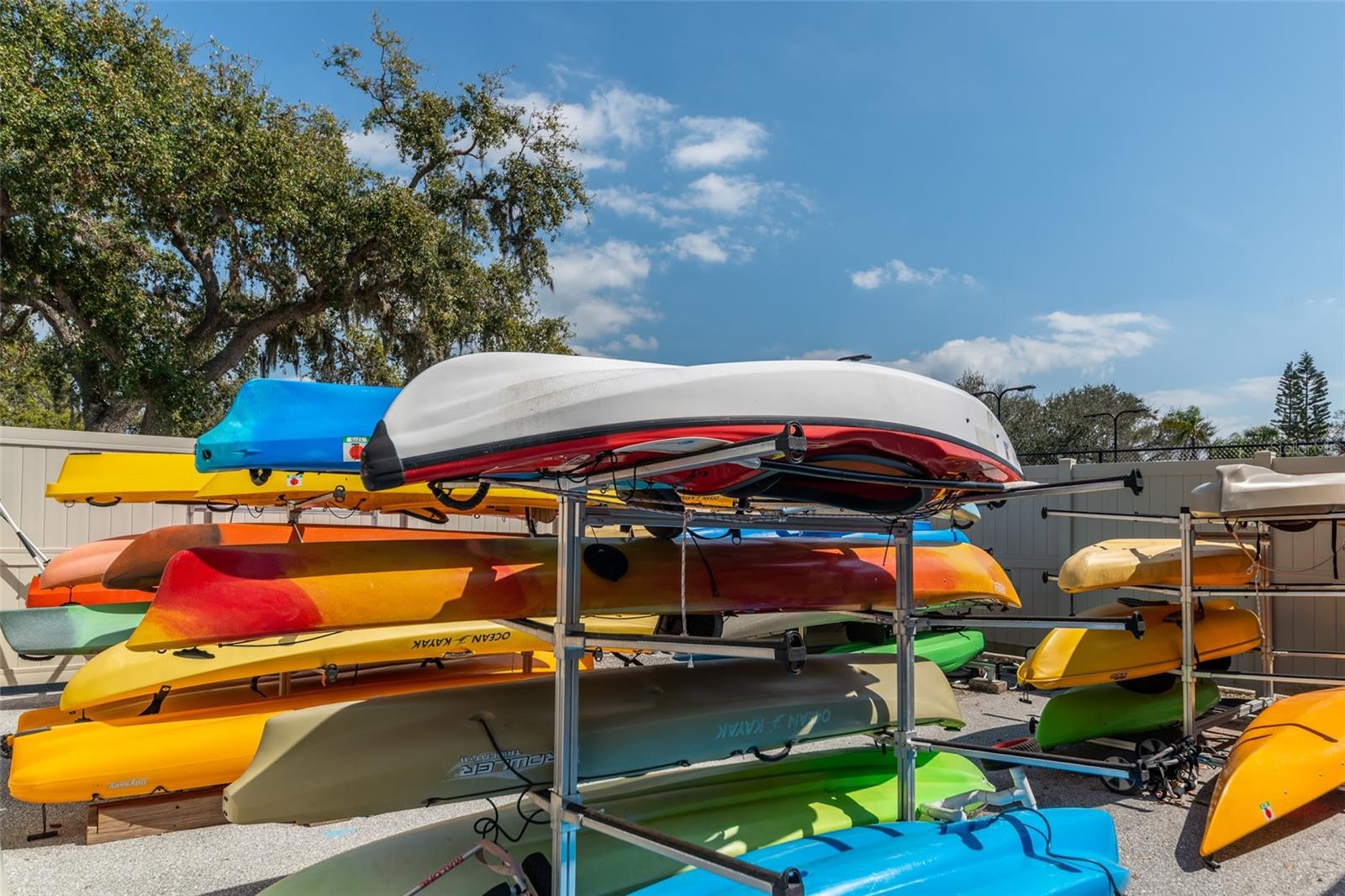 Image 48 of 50 For 431 Yacht Harbor Drive