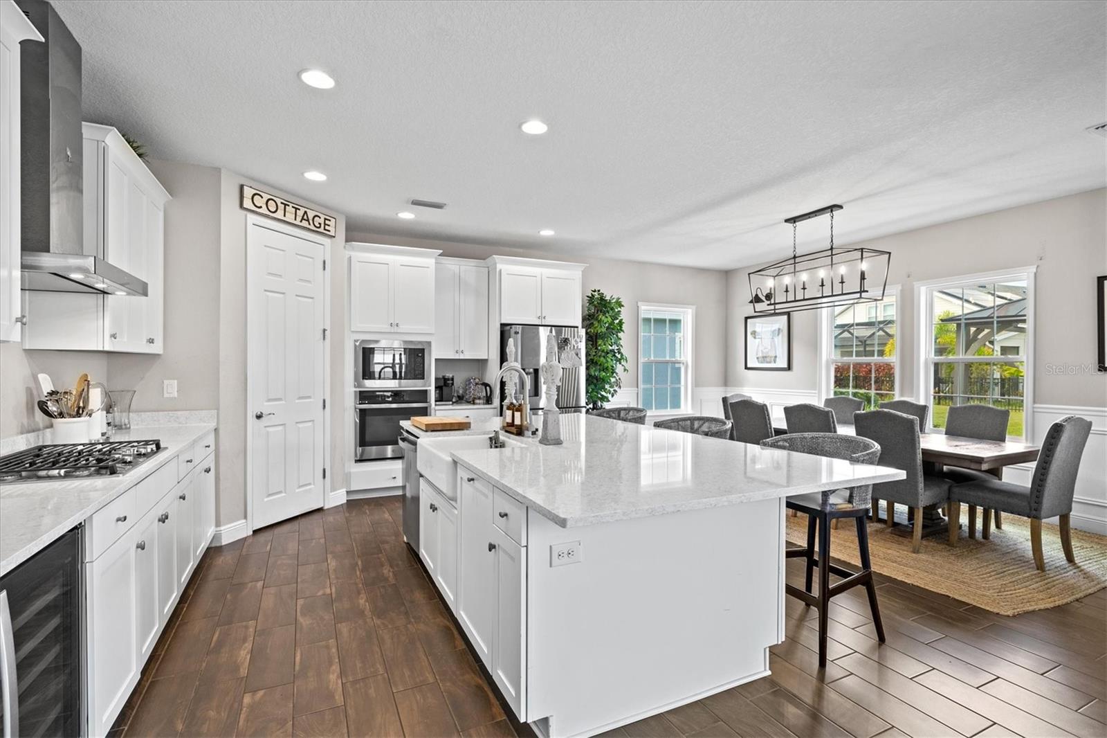 Image 14 of 100 For 5709 Silver Sun Drive