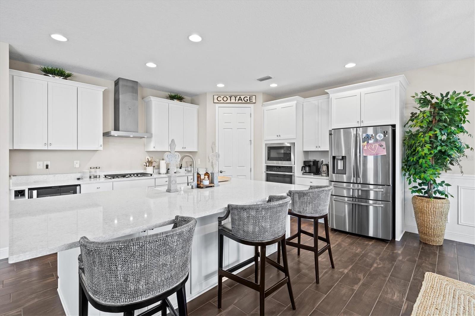 Image 16 of 100 For 5709 Silver Sun Drive