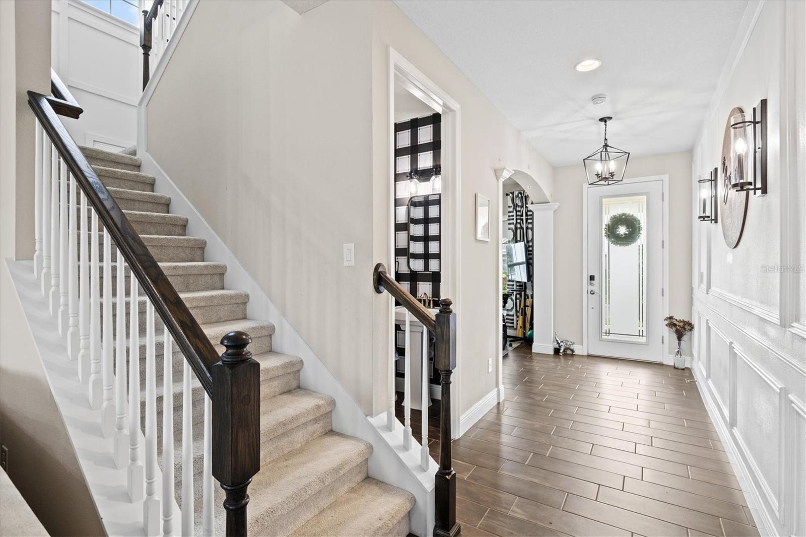 Image 26 of 100 For 5709 Silver Sun Drive