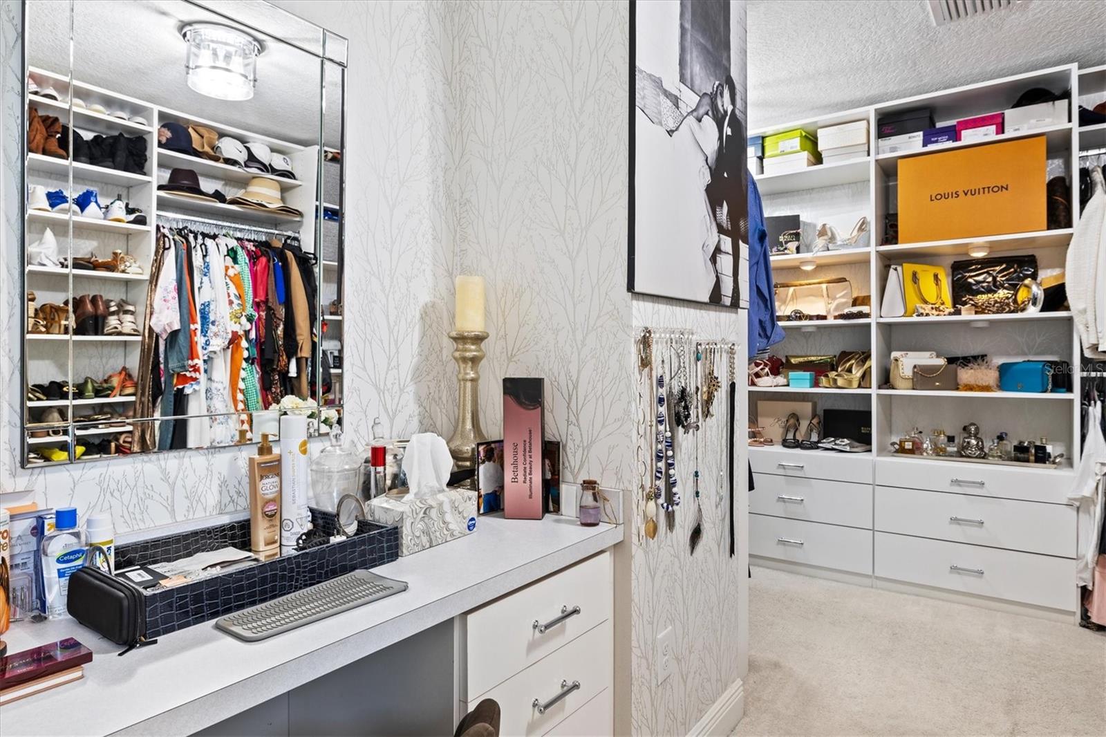 Image 36 of 100 For 5709 Silver Sun Drive