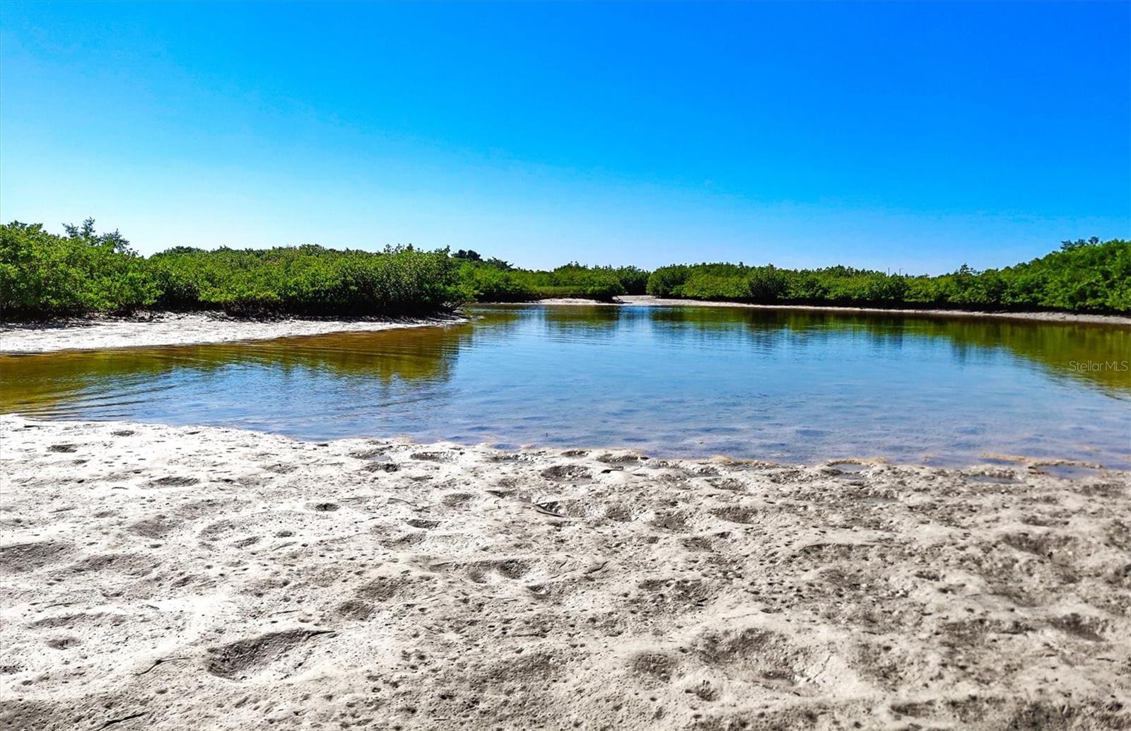 Image 88 of 100 For 5709 Silver Sun Drive