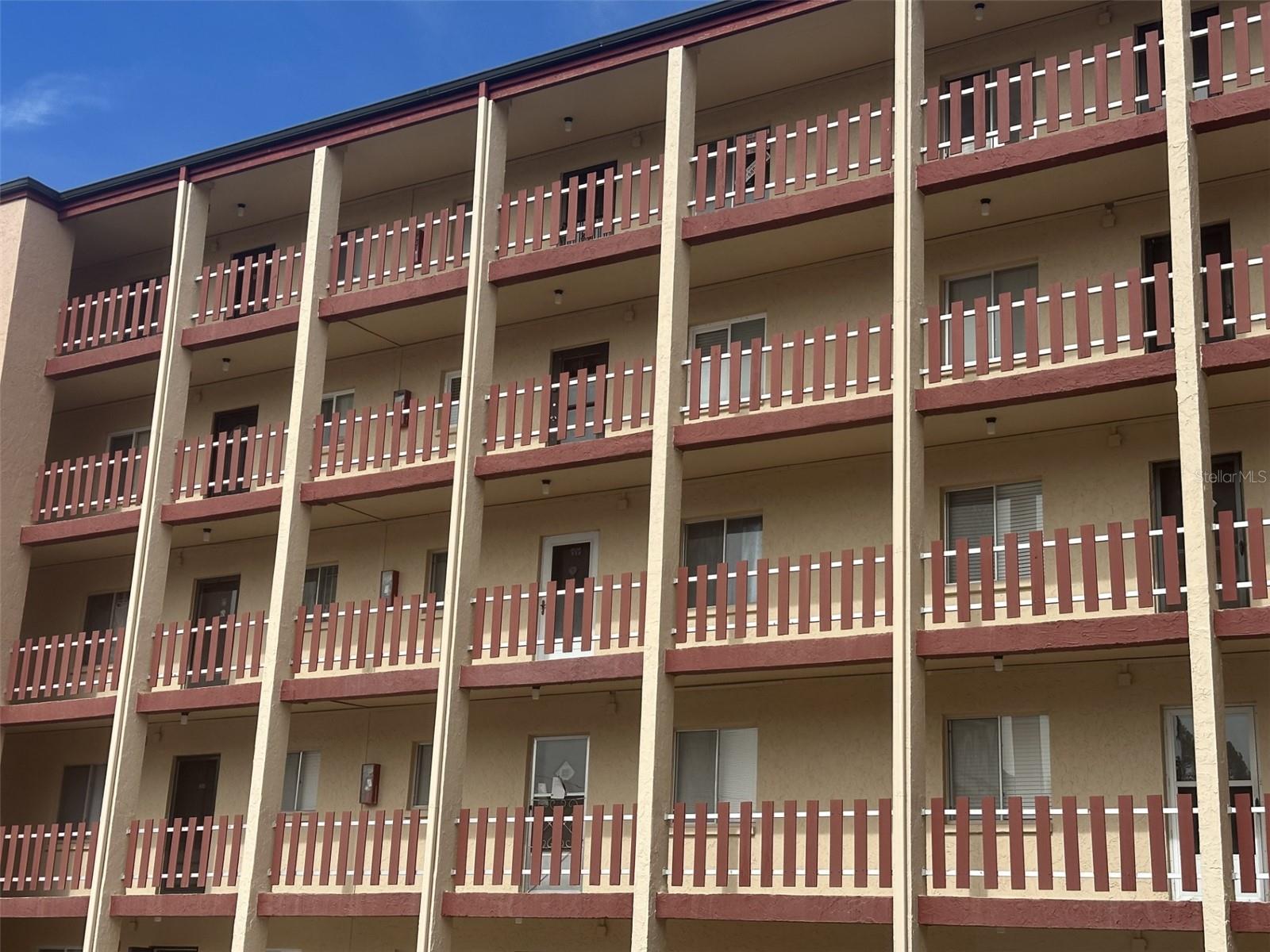 Details for 4037 Lake Bayshore Drive 203, BRADENTON, FL 34205