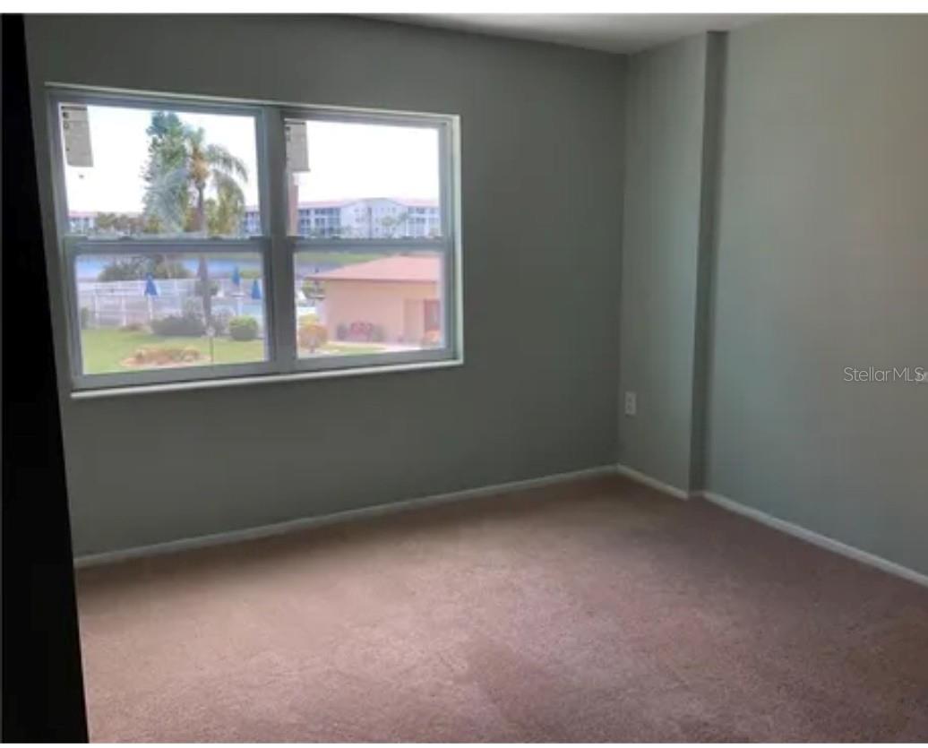 Image 7 of 9 For 4037 Lake Bayshore Drive 203