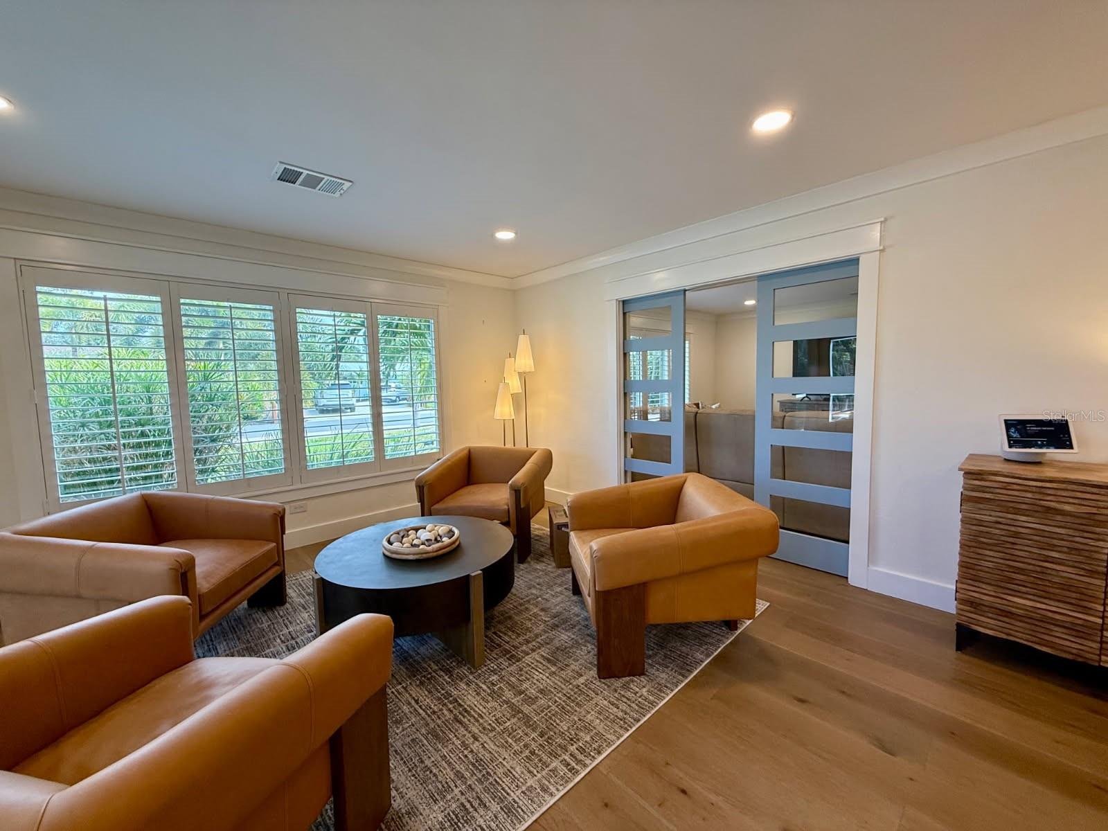 Image 2 of 39 For 1833 Pandora Drive