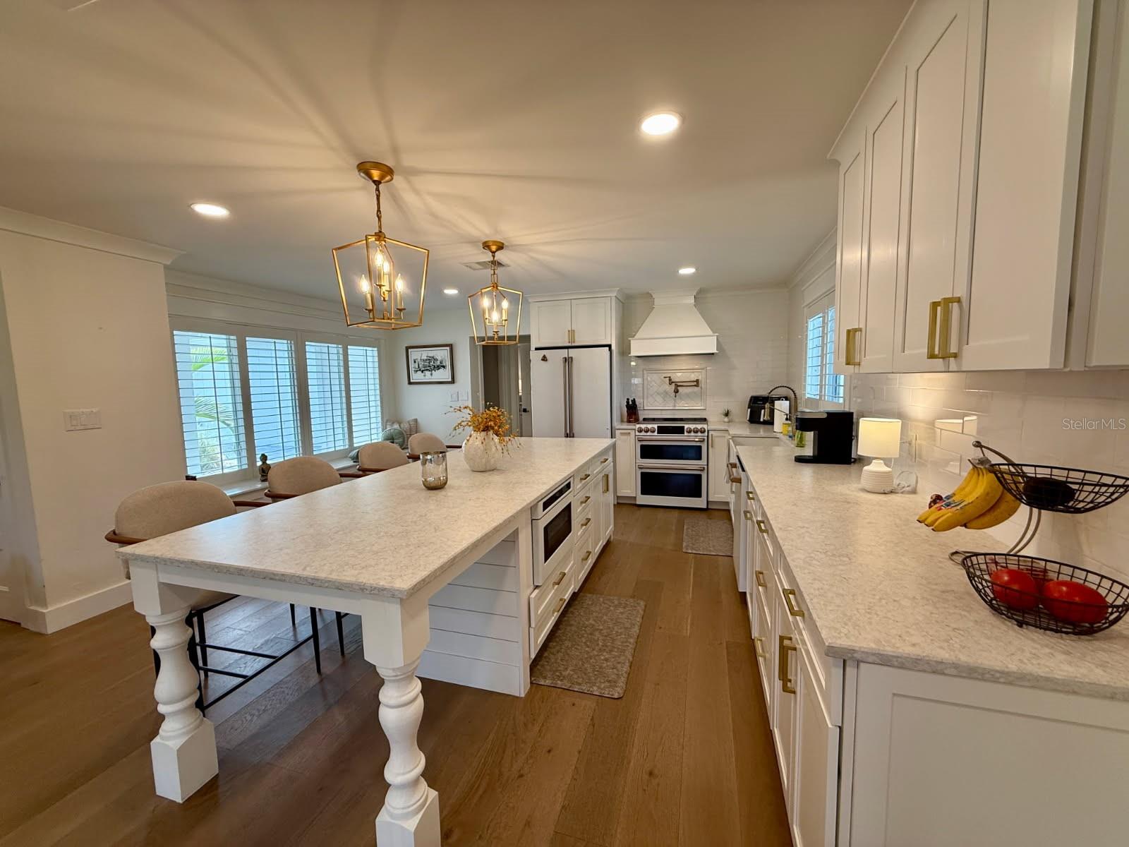 Image 6 of 39 For 1833 Pandora Drive