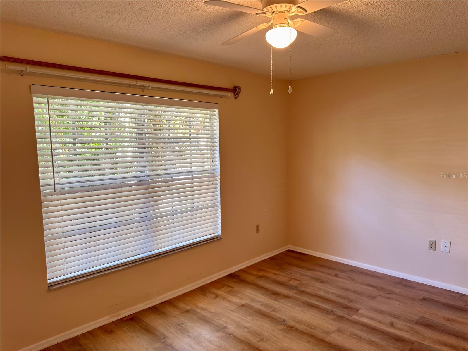 Image 13 of 50 For 3966 Oakhurst Boulevard 3103