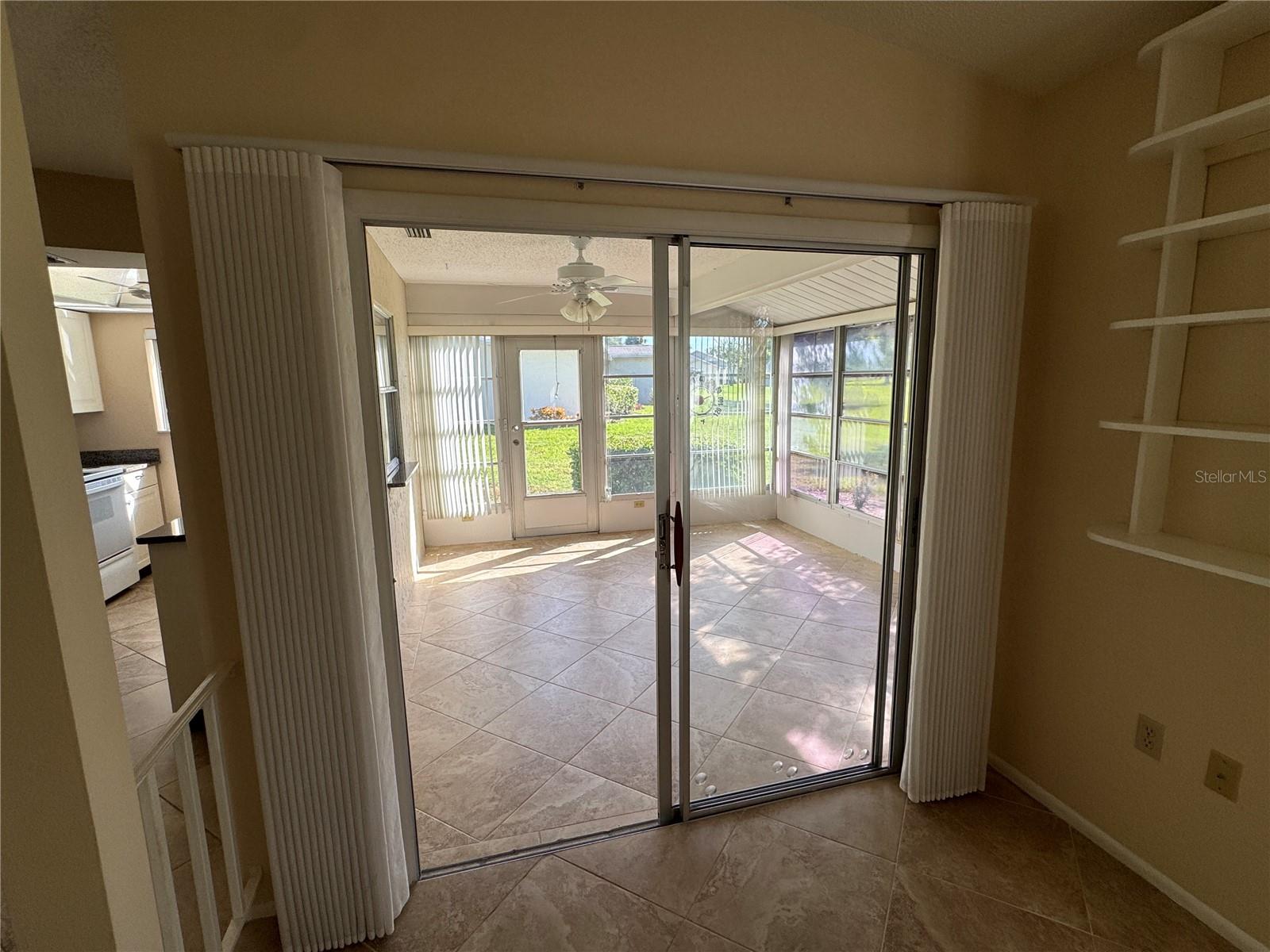 Image 19 of 50 For 3966 Oakhurst Boulevard 3103