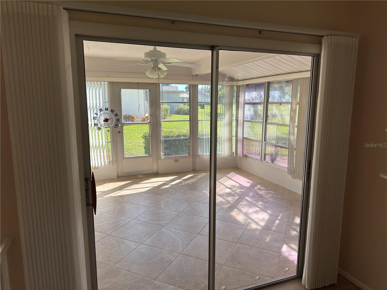 Image 21 of 50 For 3966 Oakhurst Boulevard 3103