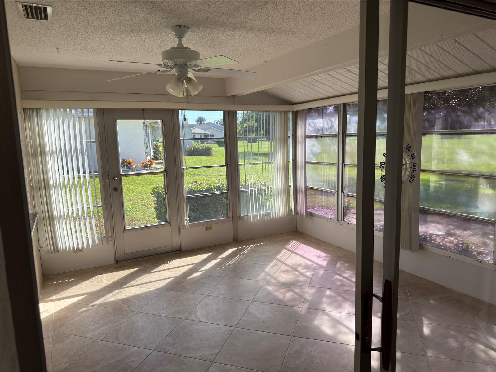 Image 22 of 50 For 3966 Oakhurst Boulevard 3103