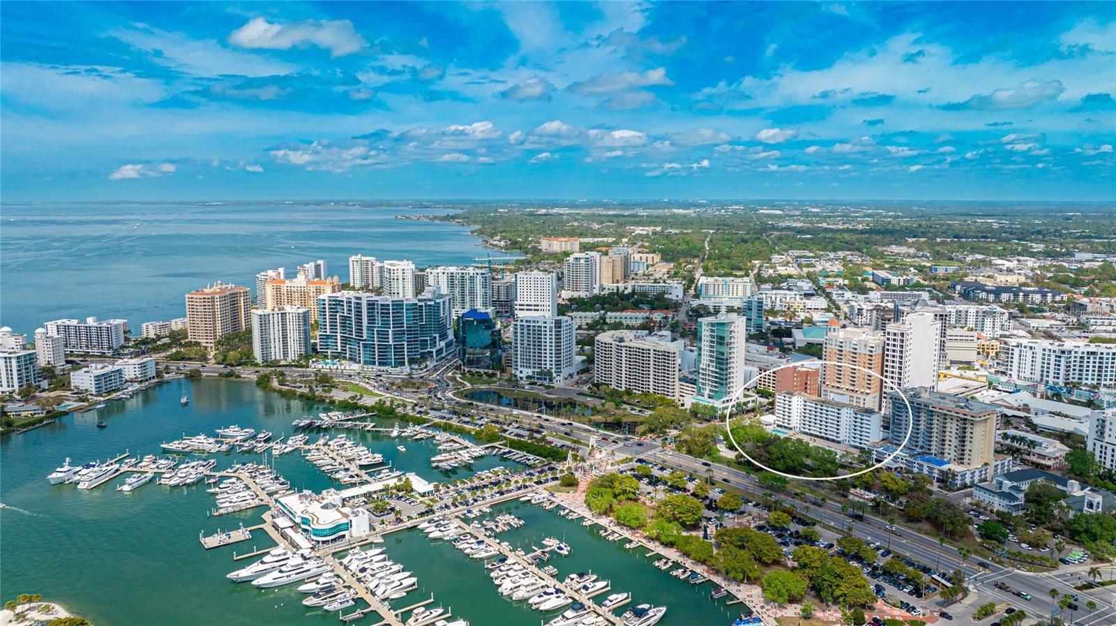 Image 32 of 36 For 33 Gulfstream Avenue 307