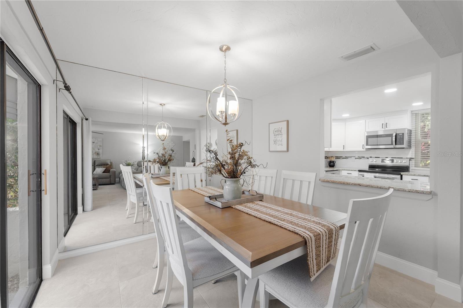 Image 9 of 35 For 5100 Marsh Field Road 71