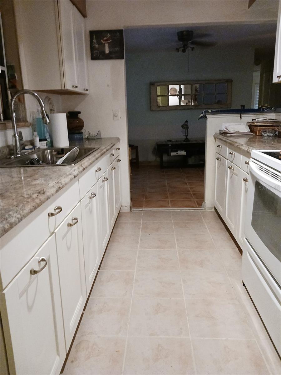 Image 5 of 61 For 3001 Eden Mills Dr