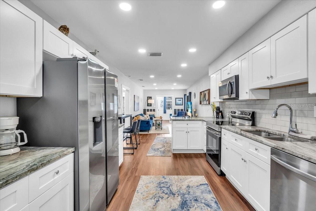 Image 16 of 59 For 719 35th Street W