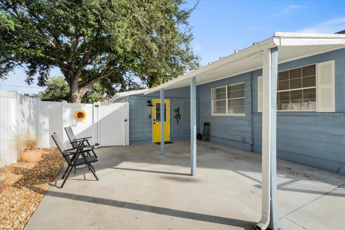 Image 26 of 59 For 719 35th Street W