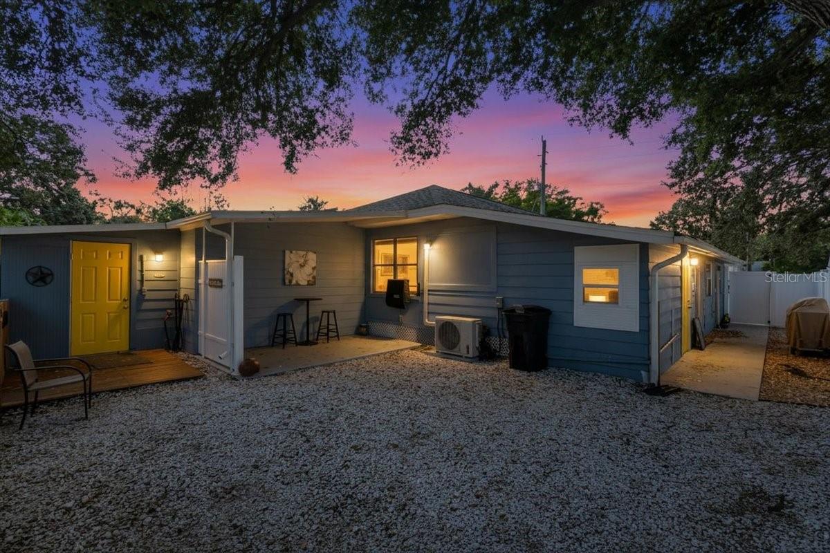 Image 48 of 59 For 719 35th Street W