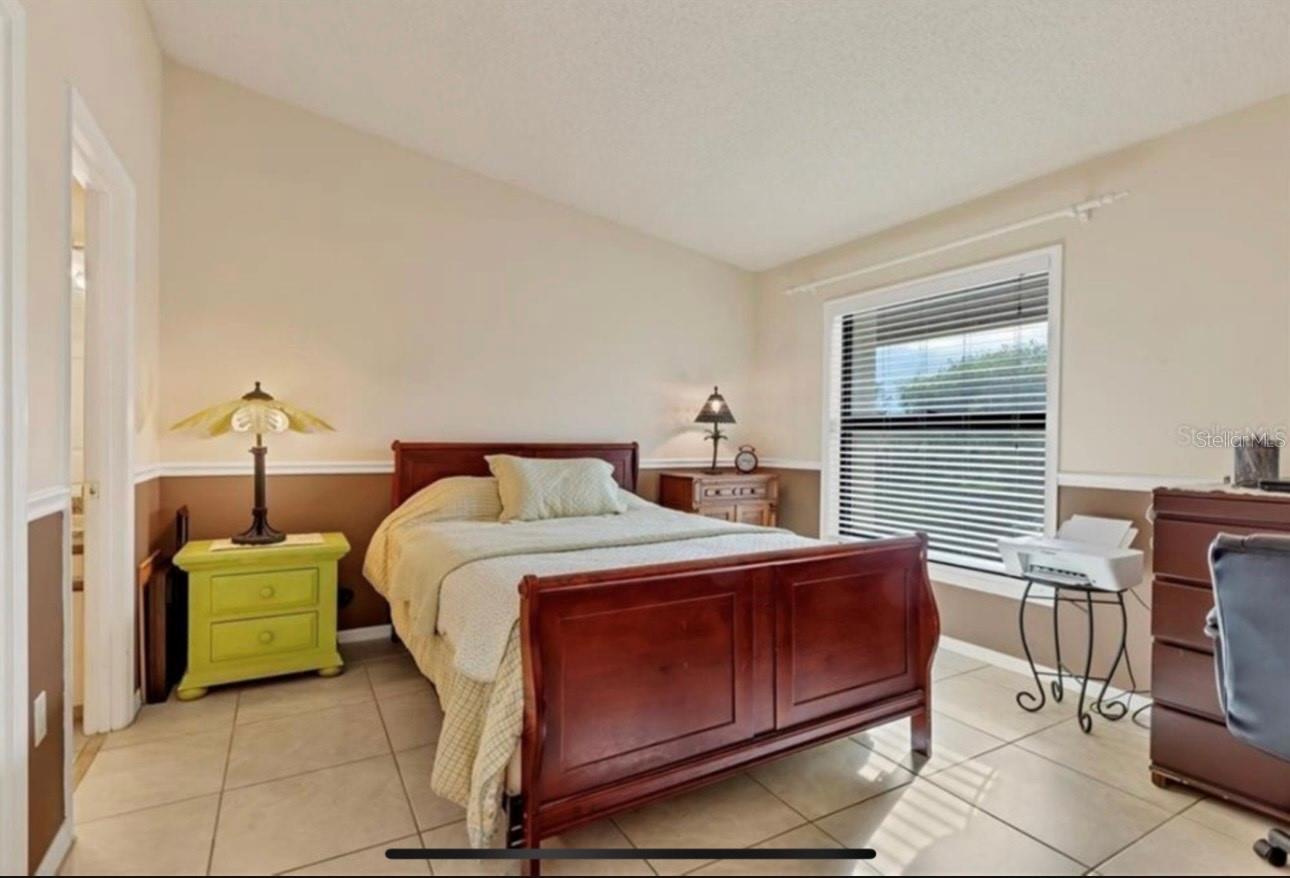 Image 7 of 9 For 4514 Weybridge 54