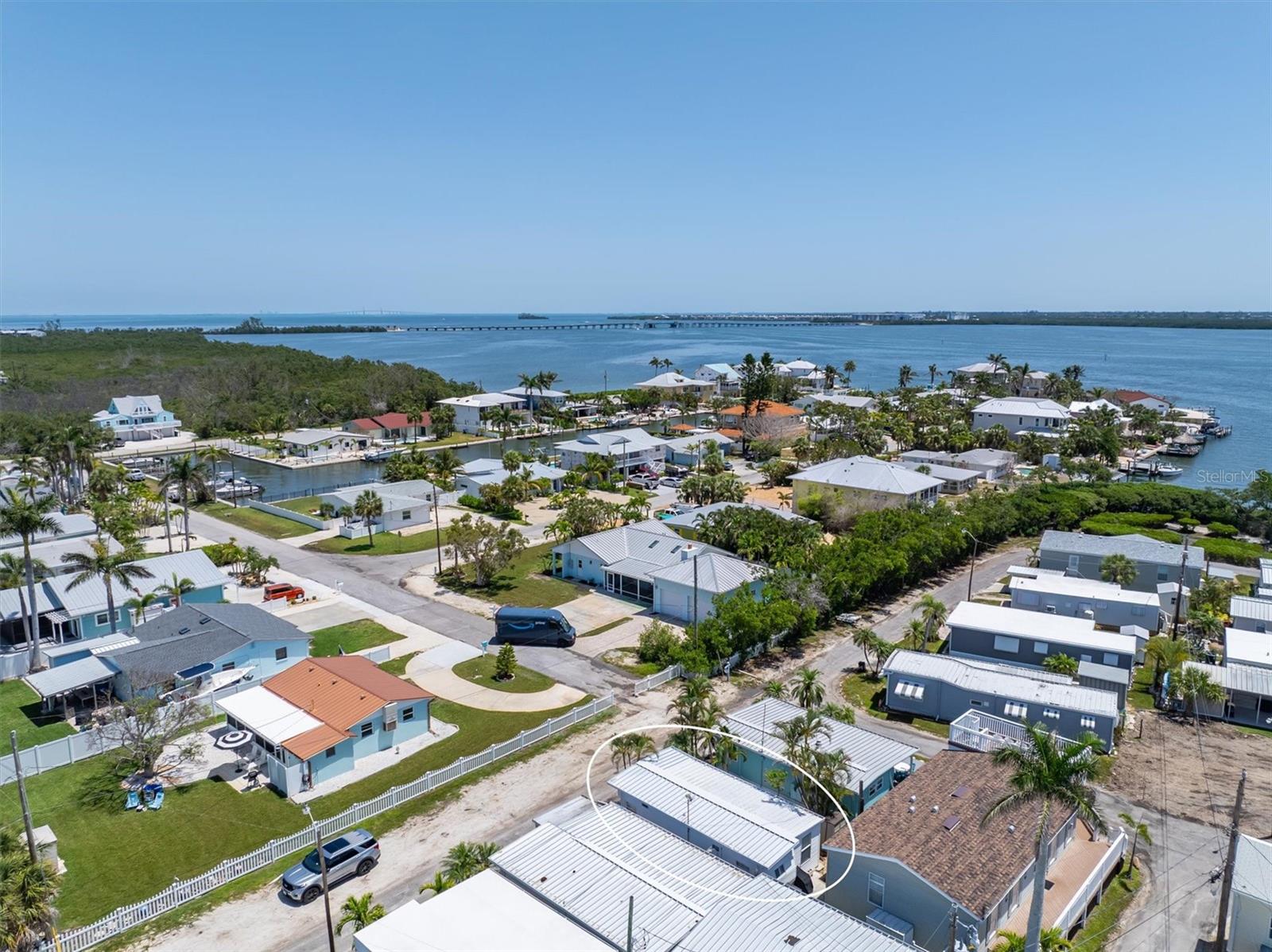 Image 15 of 21 For 2601 Gulf Drive N 733