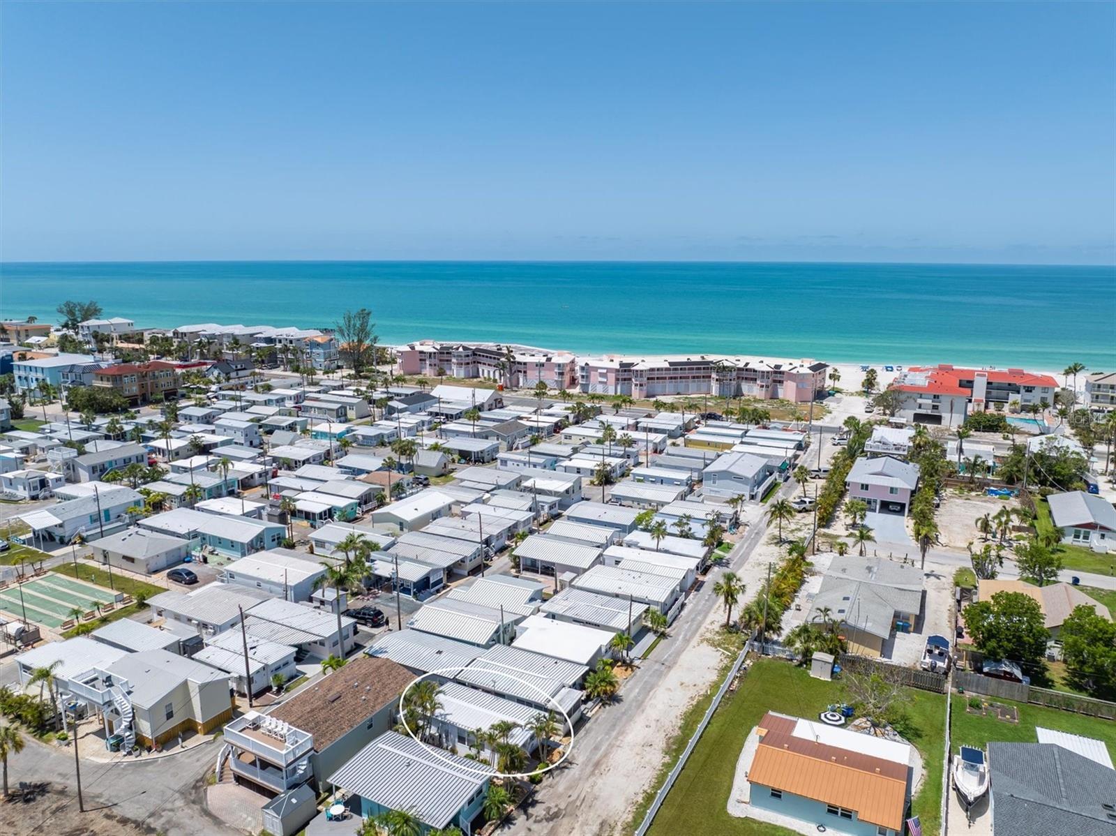 Image 18 of 21 For 2601 Gulf Drive N 733