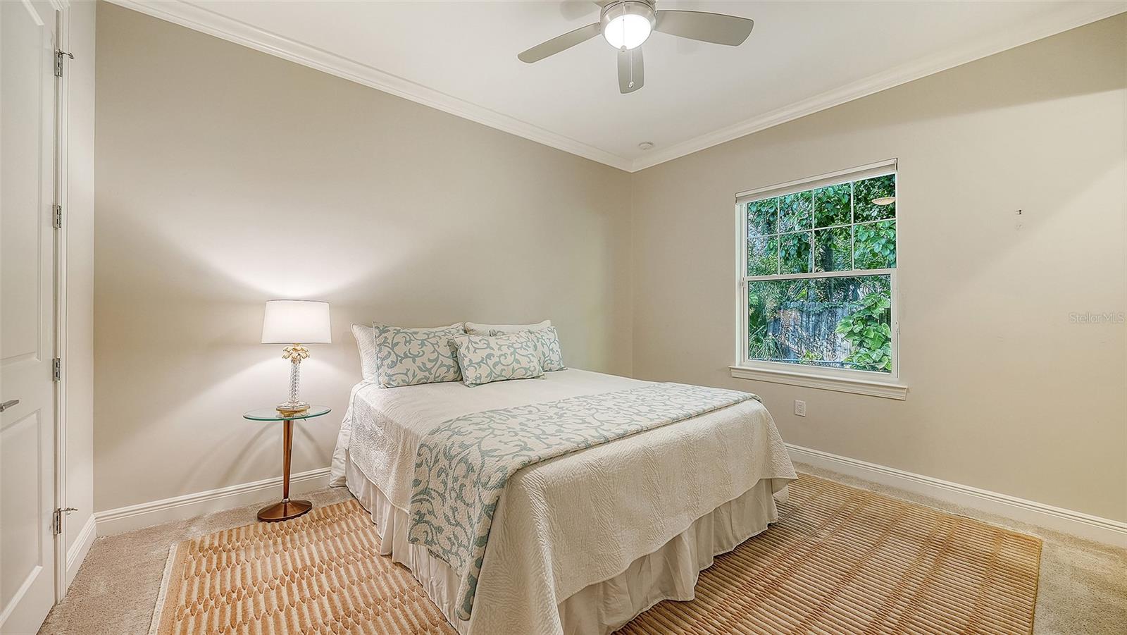 Image 39 of 73 For 4009 Red Rock Lane