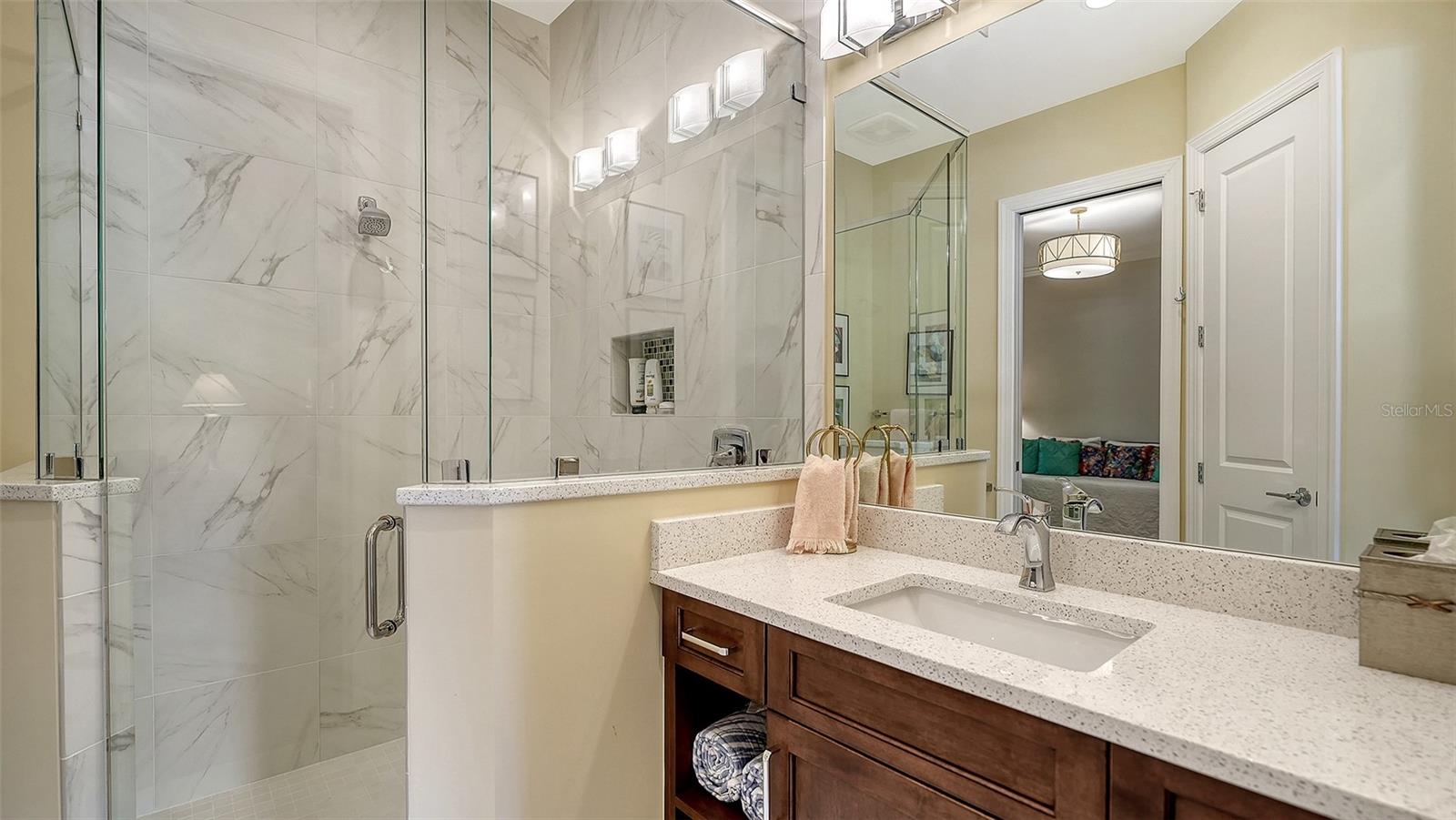 Image 46 of 73 For 4009 Red Rock Lane