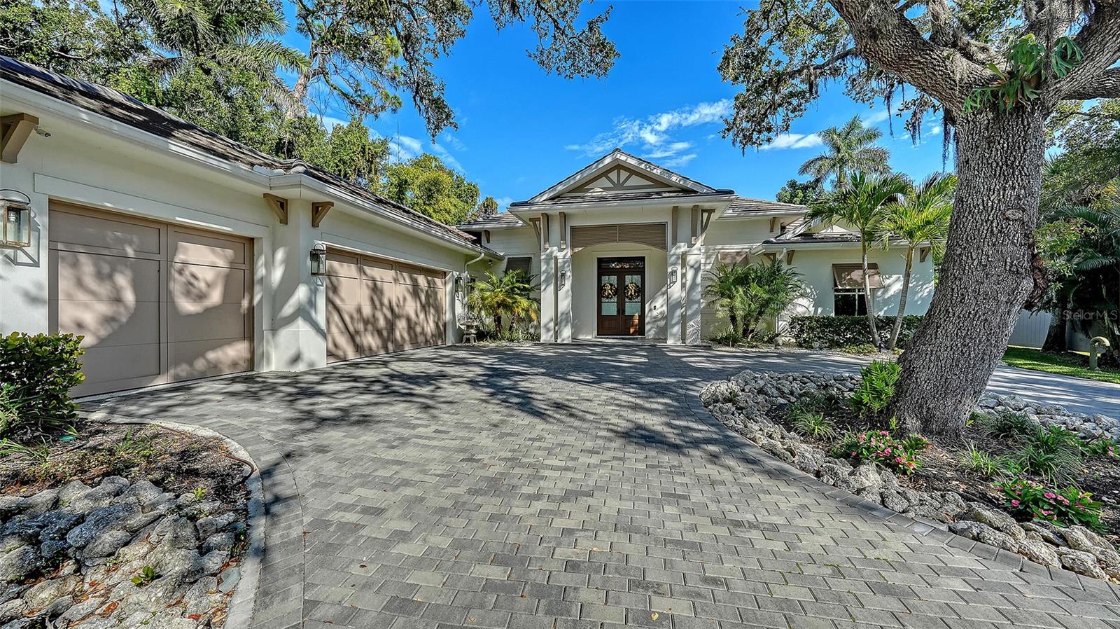 Image 5 of 73 For 4009 Red Rock Lane