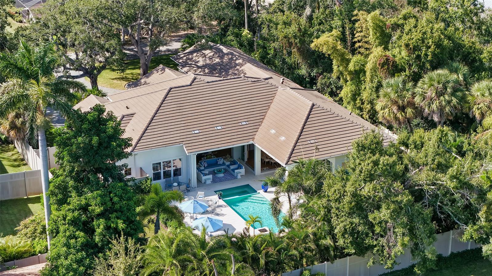 Image 70 of 73 For 4009 Red Rock Lane