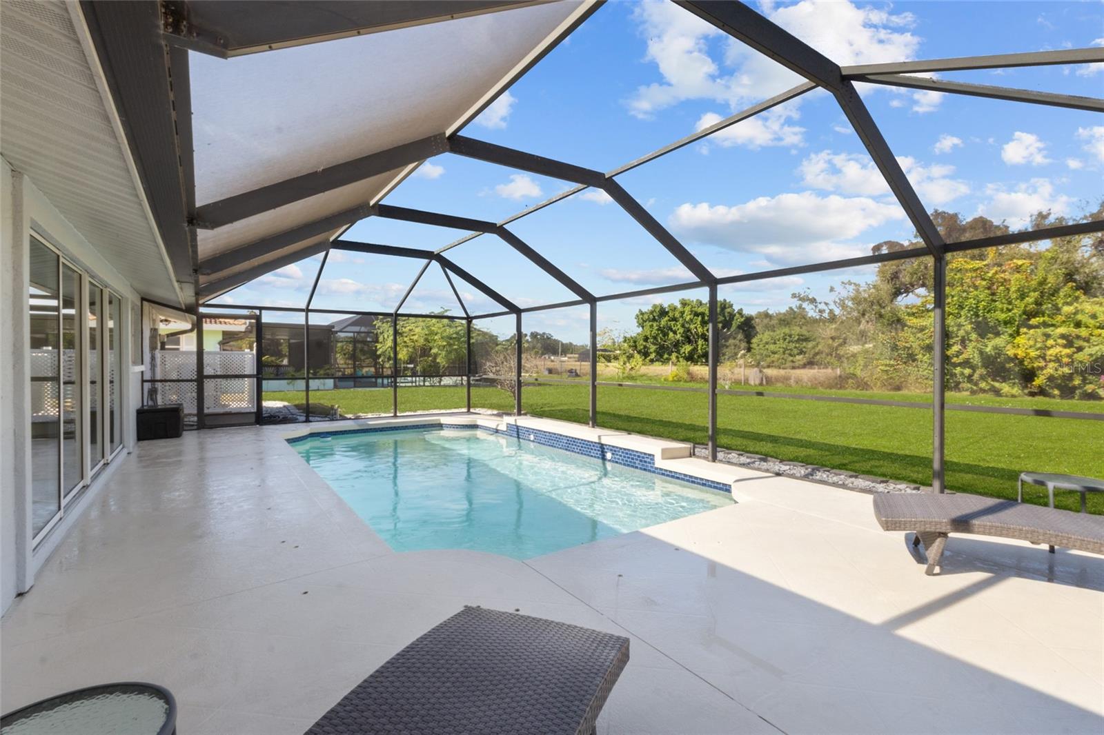 Image 30 of 40 For 2823 Post Road