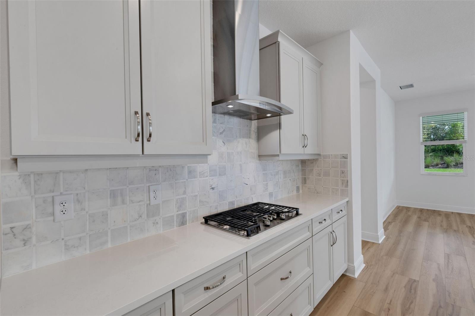 Image 11 of 83 For 7578 Seahawk Avenue